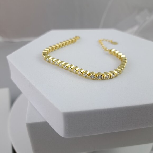 Hespera Bezel-Set CZ Bracelet - Picture 3 of 4